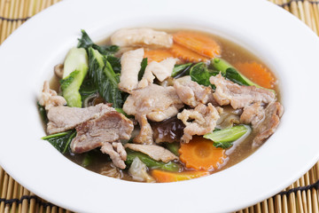 Fried rice noodle topping gravy