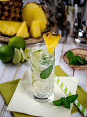 Pineapple mojito