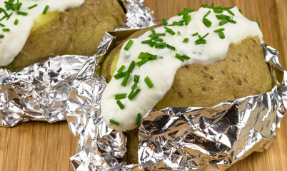 gebackene Kartoffel mit Kräuterquark