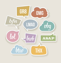 Vector retro speech bubbles with texting acronyms and abbreviations - obrazy, fototapety, plakaty