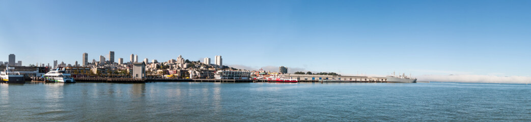Scenic view of San Francisco skyline