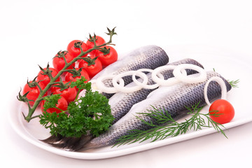 frische Heringe mit Salat