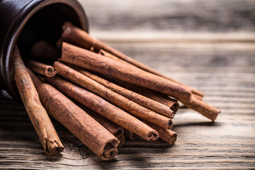 Cinnamon sticks