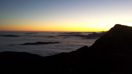 instant wolkenmeer im sonnenaufgang I