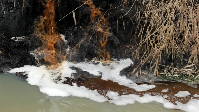 Toxic water factory pollution