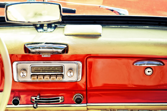  vecchia autoradio