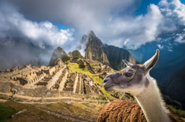 Machu Picchu, UNESCO World Heritage Site. One of the New Seven W © javarman