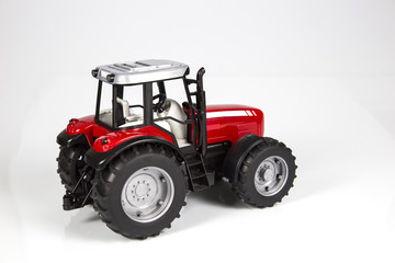 Toy tractor
