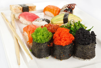 Sushi maki set