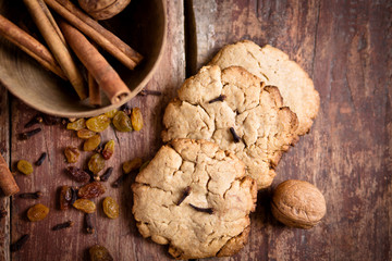 Home-made cookies with cinnamon 