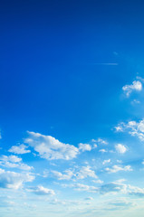 blue sky background with white clouds - 95154787