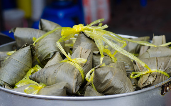 Ba-Jang, Chainese traditional food made from rice and cereals.