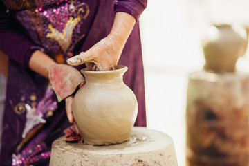 Obraz na płótnie Canvas clay pot creation traditional vietnam