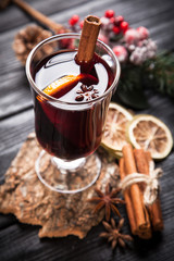 Mulled wine with cinnamon and orange