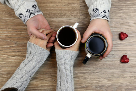 hand coffee background couple