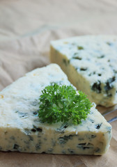 blue cheese with parsley