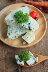 blue cheese with parsley