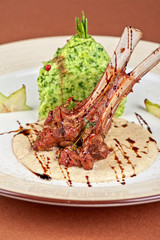 ribs calf with potato puree 