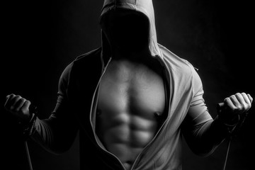 Obraz na płótnie Canvas Training muscular man