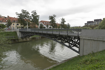 Fototapeta na wymiar Hradeckega bridge in Ljubljana, Slovenia