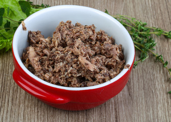 Canned tuna