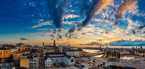 Fotobehang Toneel de zomernachtpanorama van Stockholm, Sweden © Sergii Figurnyi