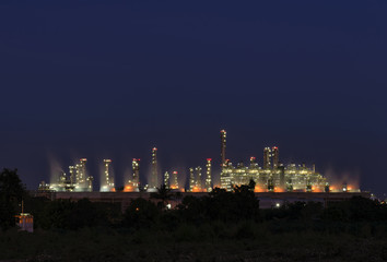 Fototapeta premium Panorama Utility plant, Oil Refinery twilight light .