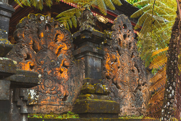 Naklejka premium Fresco Hindu temple complex in Bali, indonesia