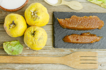 Spanish quince fruits and paste with ingredients