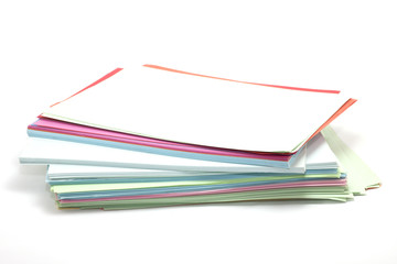 fogli di carta colorata