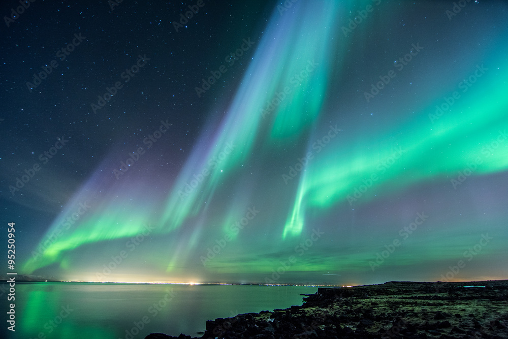 Wall mural iceland aurora borealis1