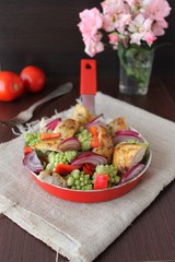 Salad with chicken, broccoli, onions and peppers with balsamic dressing