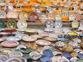 Sale of ceramic, typical of Morocco.