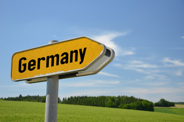 street sign to Germany