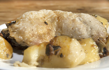 baked chicken with potatoes