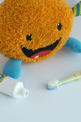 The daily oral hygiene in children prevents tooth decay and keeps your mouth healthy