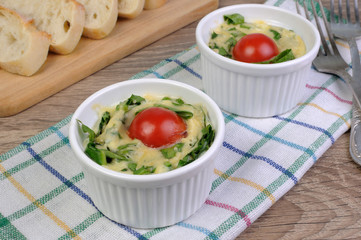 Omelet with spinach and cheese