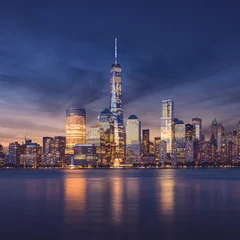 Rolgordijnen New York City - Manhattan after sunset - beautiful cityscape © dell