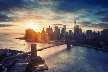 Rolgordijnen New York City - Manhattan na zonsondergang - prachtig stadsgezicht © dell