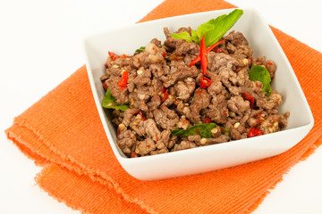 Spicy minced meat thai dish