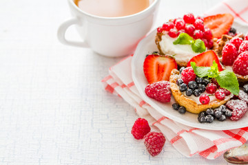 Berry cakes