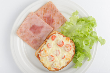 Crostinis with prosciutto crudo