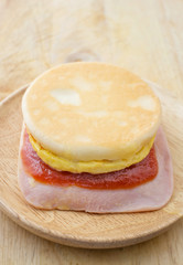 ham, cheese, omlette burger and tomato sauce