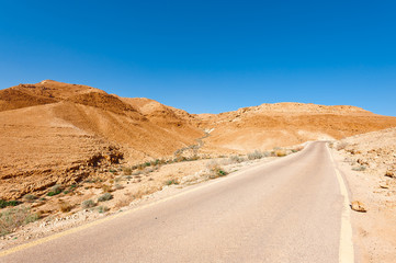 Fototapeta na wymiar Road in Israel