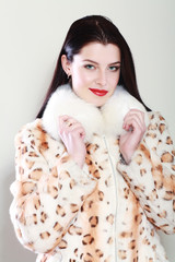 Obraz premium fur coat posing
