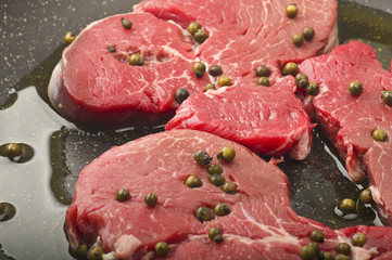 veal tenderloin with green pepper in the pot