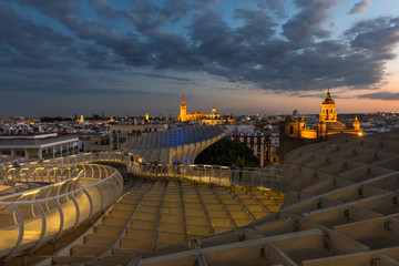 Fototapeta premium Seville cityscape at dusk