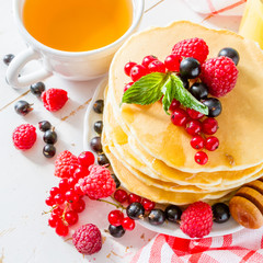 Pancakes with berries