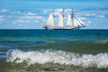 Fototapeta na wymiar Segelschiff auf der Ostsee