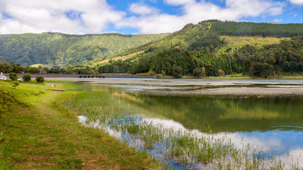 Fototapeta na wymiar Green Lake in Sao Miguel, Azores Islands
